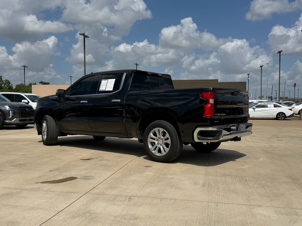 Used 2025 Black Chevrolet LTZ image 3