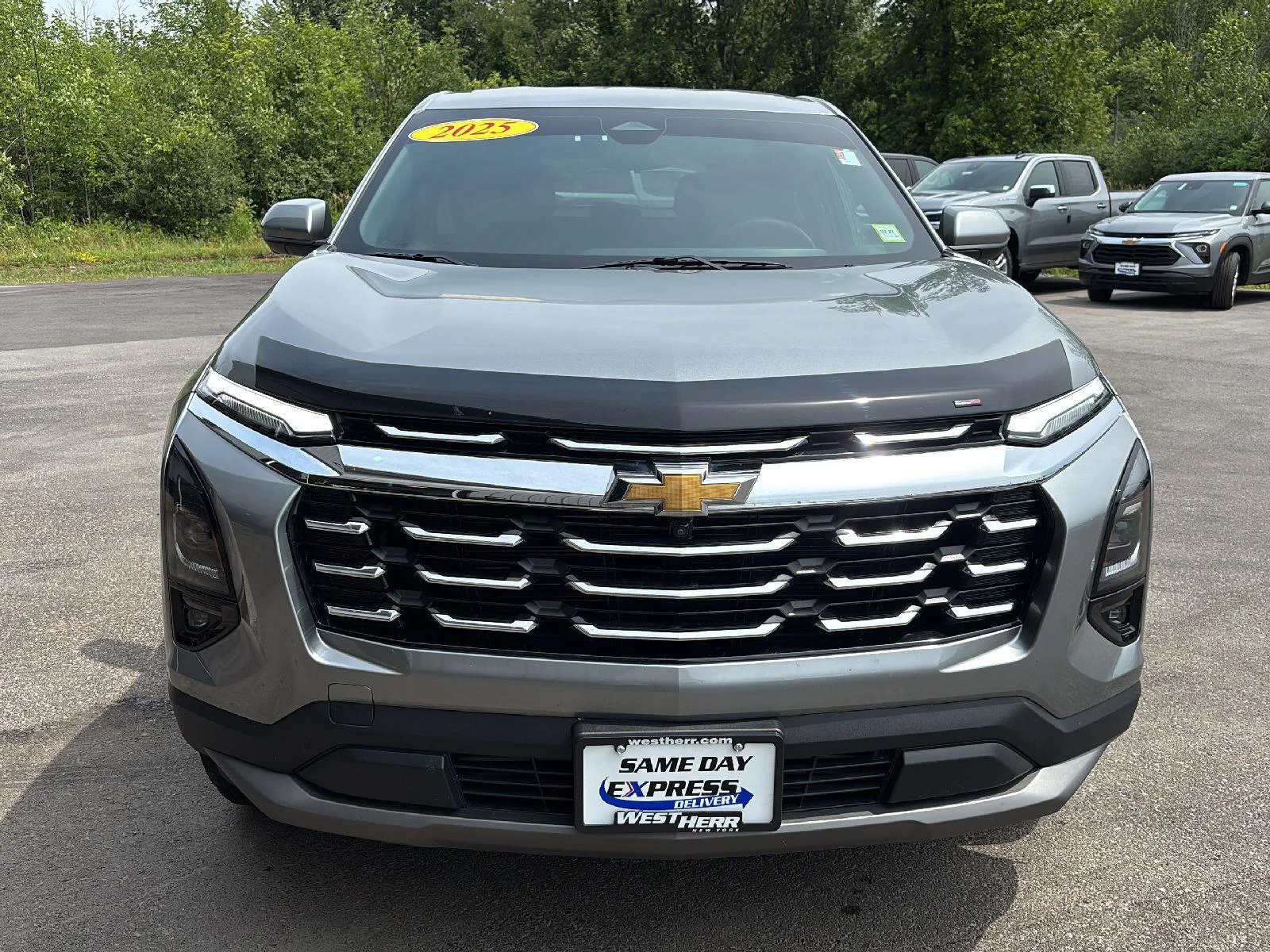 Used 2025 Sterling Gray Metallic Chevrolet LT image 8