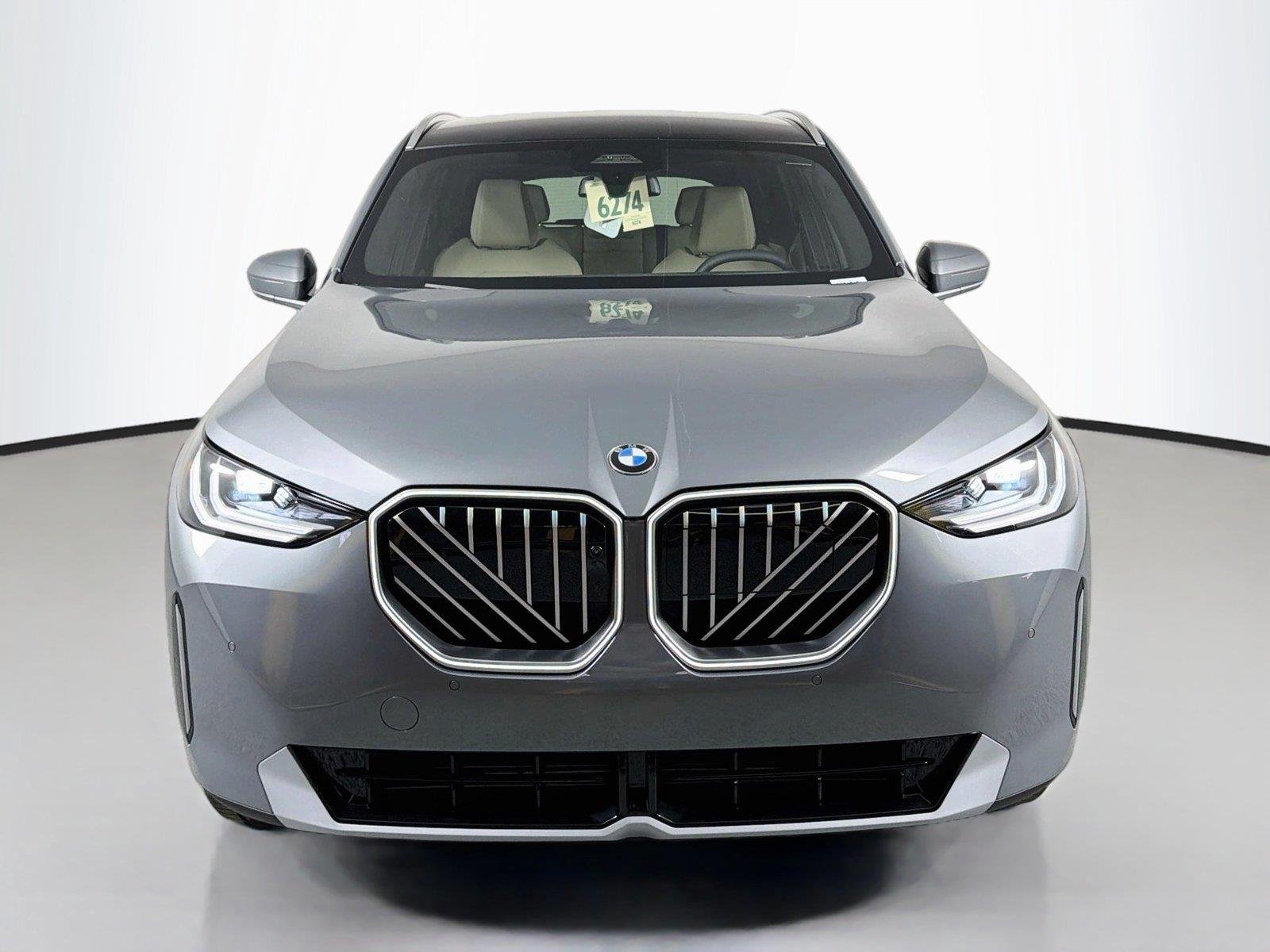 New 2026 Skyscraper Grey Metallic BMW 30 xDrive image 2
