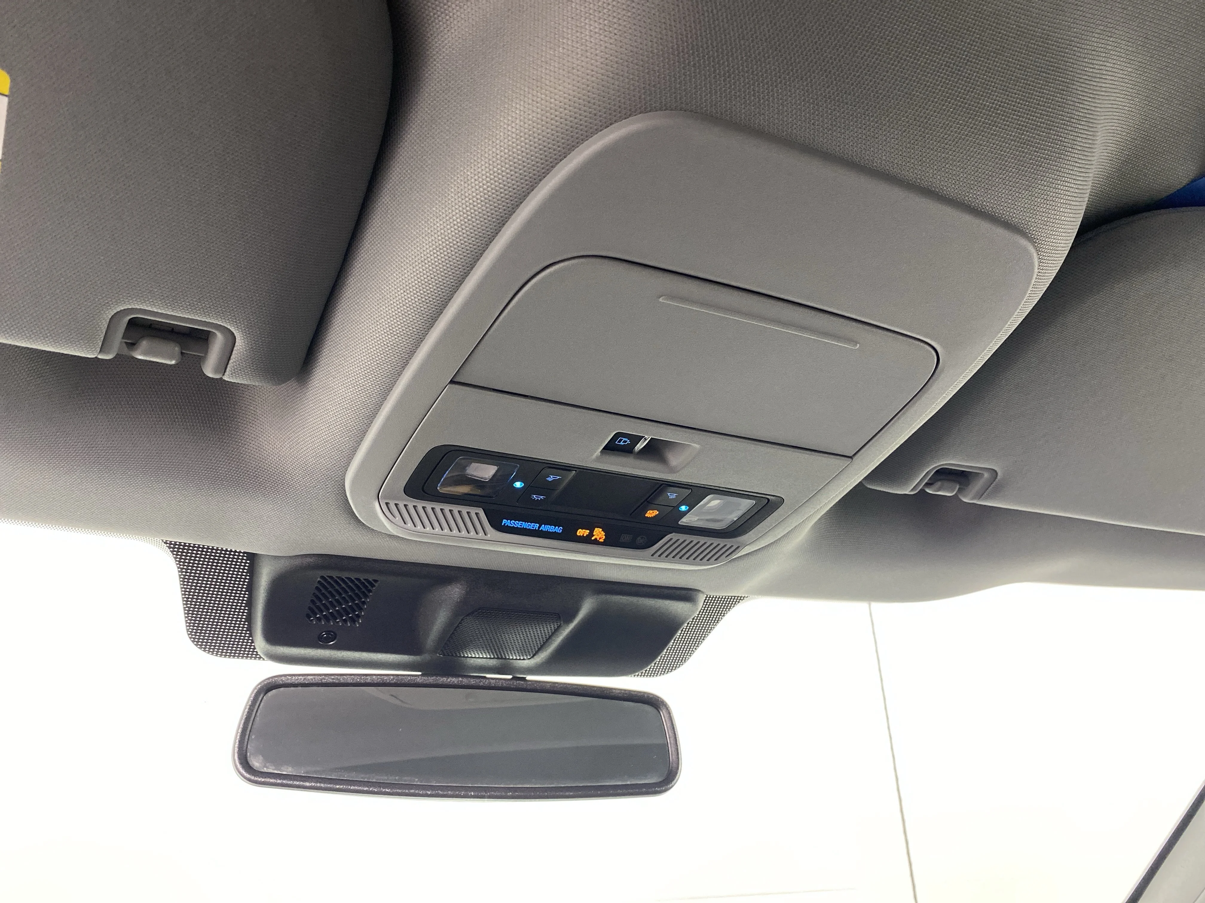 Used 2021 Space White Metallic Ford  image 27