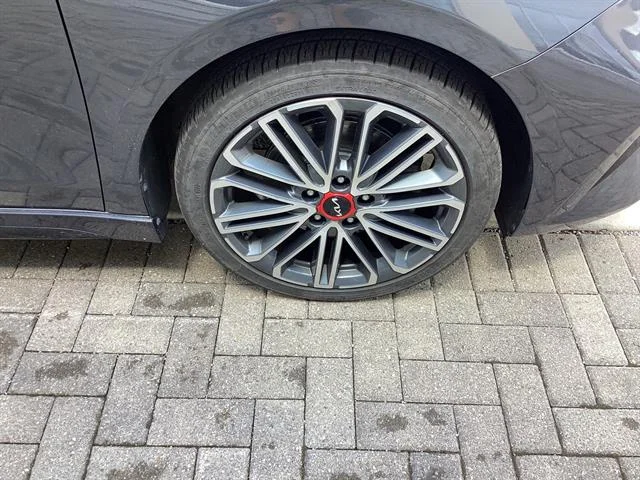 Used 2022 Gravity Gray Kia GT image 2