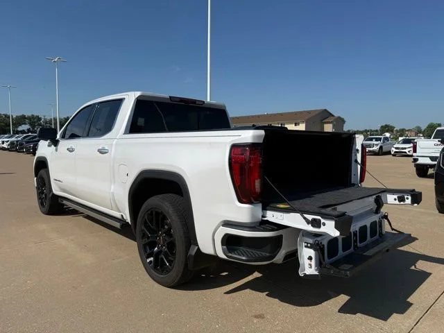 Used 2024 White Frost Tricoat GMC Denali image 7
