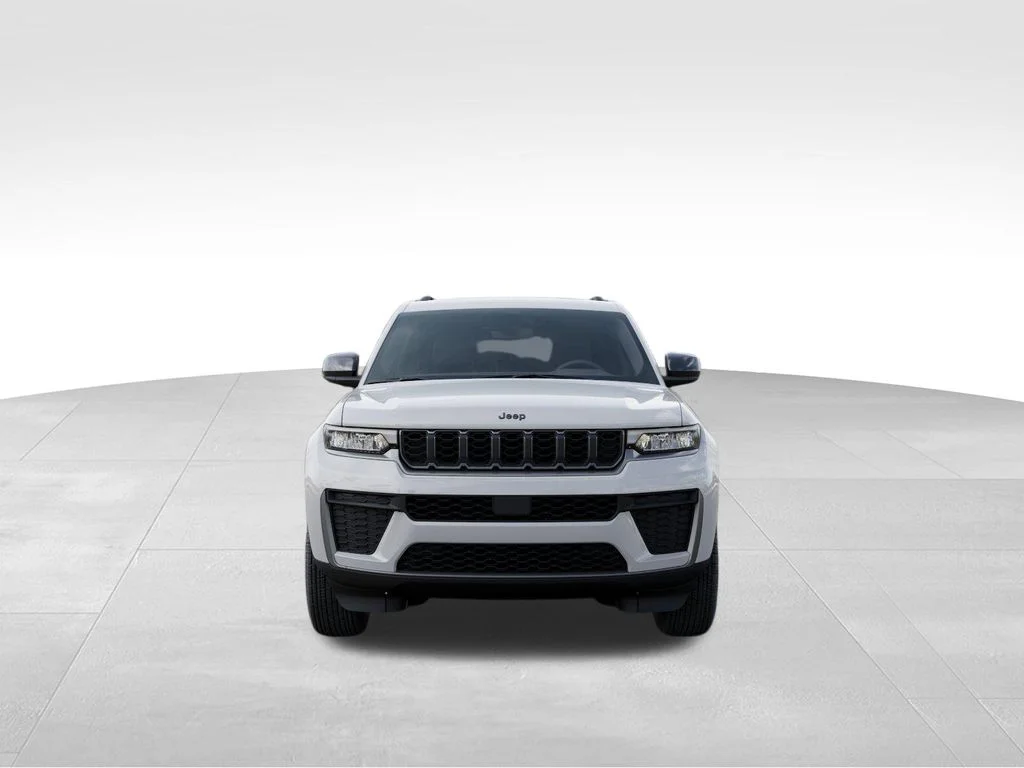 New 2026 Bright White Clear-Coat Exterior Paint Jeep Altitude image 7