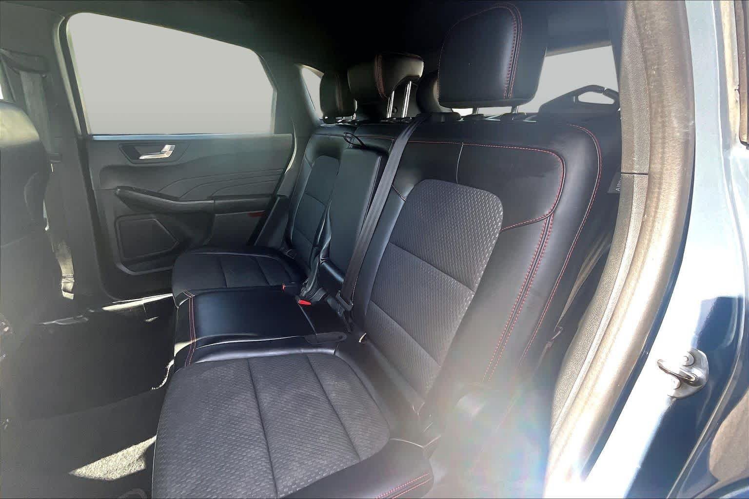 Used 2023 Vapor Blue Ford ST-Line image 20