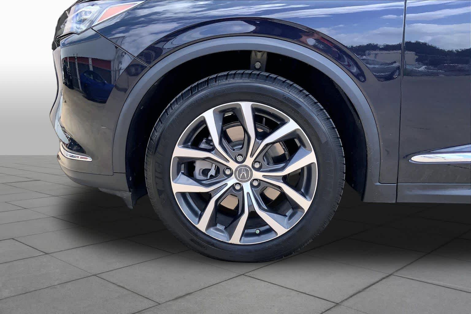 Used 2023 Phantom Violet Pearl Acura w/Technology Package image 10