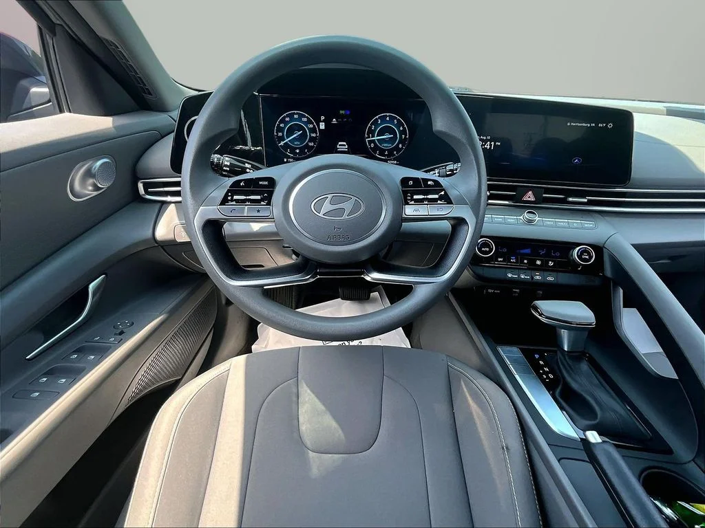 Certified Used 2024 Gray Hyundai SEL image 8