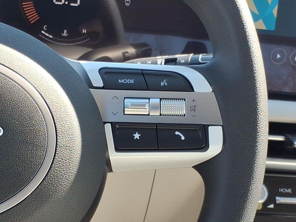 New 2026 Green Hyundai SE AWD image 20