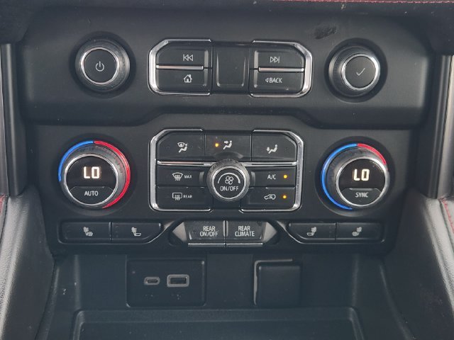 Used 2024 Midnight Blue Metallic Chevrolet RST image 17