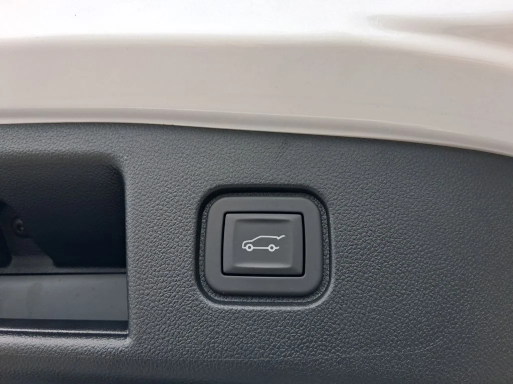 Used 2025  Honda Touring image 12