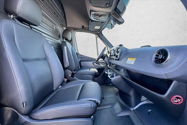 New 2026 Silver Gray Mercedes-Benz  image 50