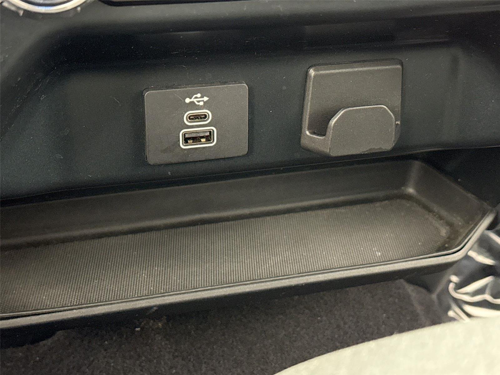Used 2025 Agate Black Ford XLT image 22