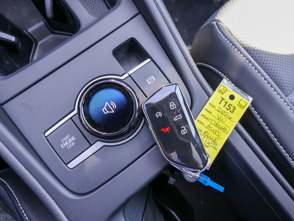 New 2026 Blue Volkswagen 2.0T SE image 28