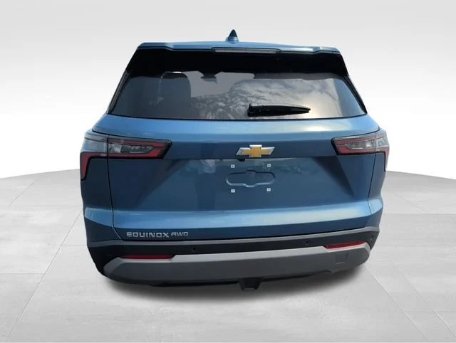 New 2027 Lakeshore Blue Metallic Chevrolet LT image 4