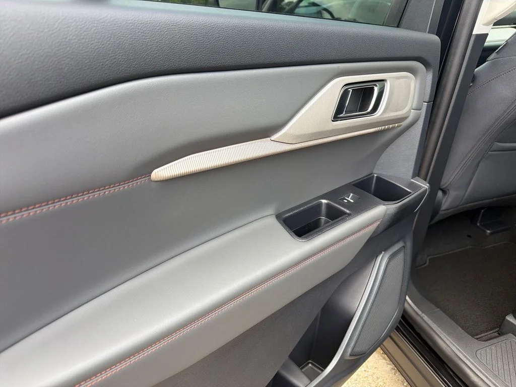 New 2026 Agate Black Metallic Ford Active image 10