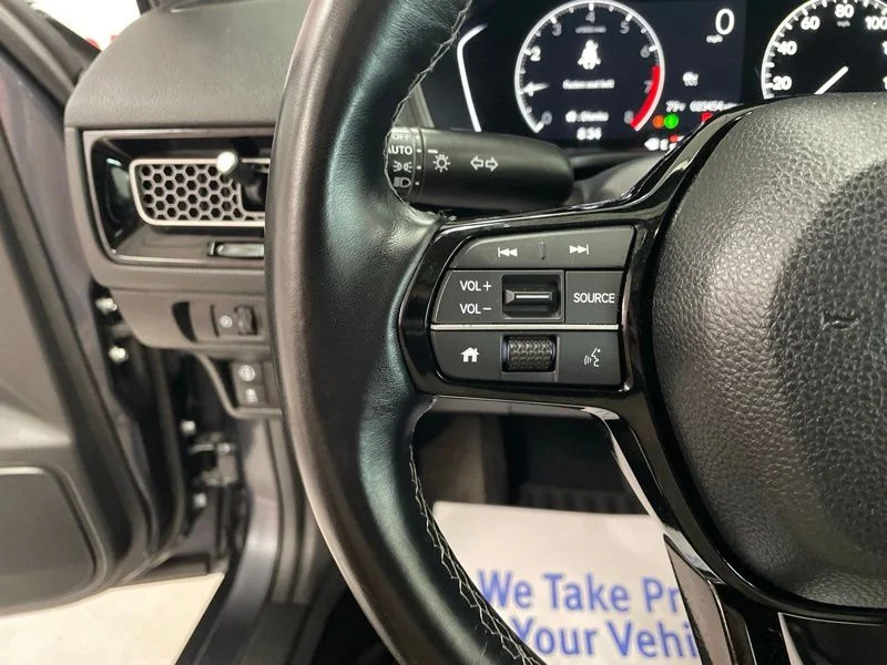 Used 2024  Honda EX image 22