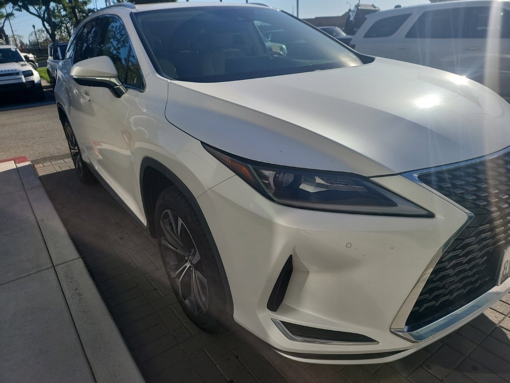 Used 2021 White Lexus 350L image 3