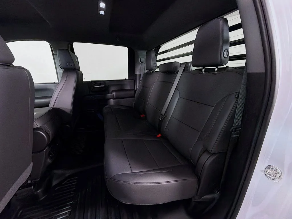 New 2026 Summit White Chevrolet Work Truck image 20
