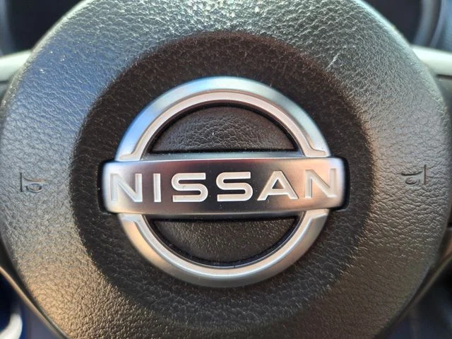 Used 2025 Blue Nissan S image 32