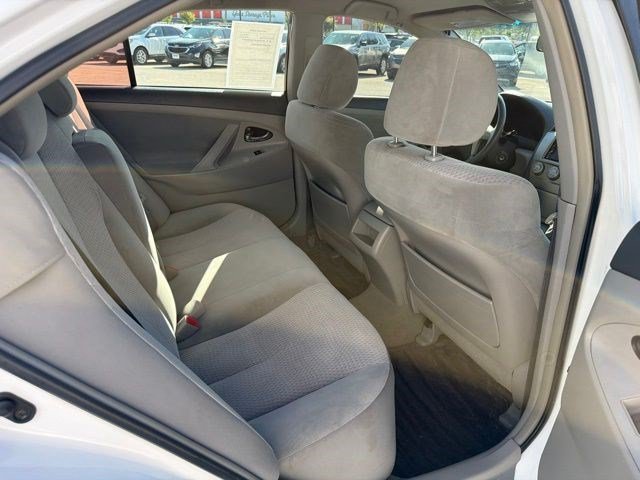 Used 2011 Super White Toyota LE image 18