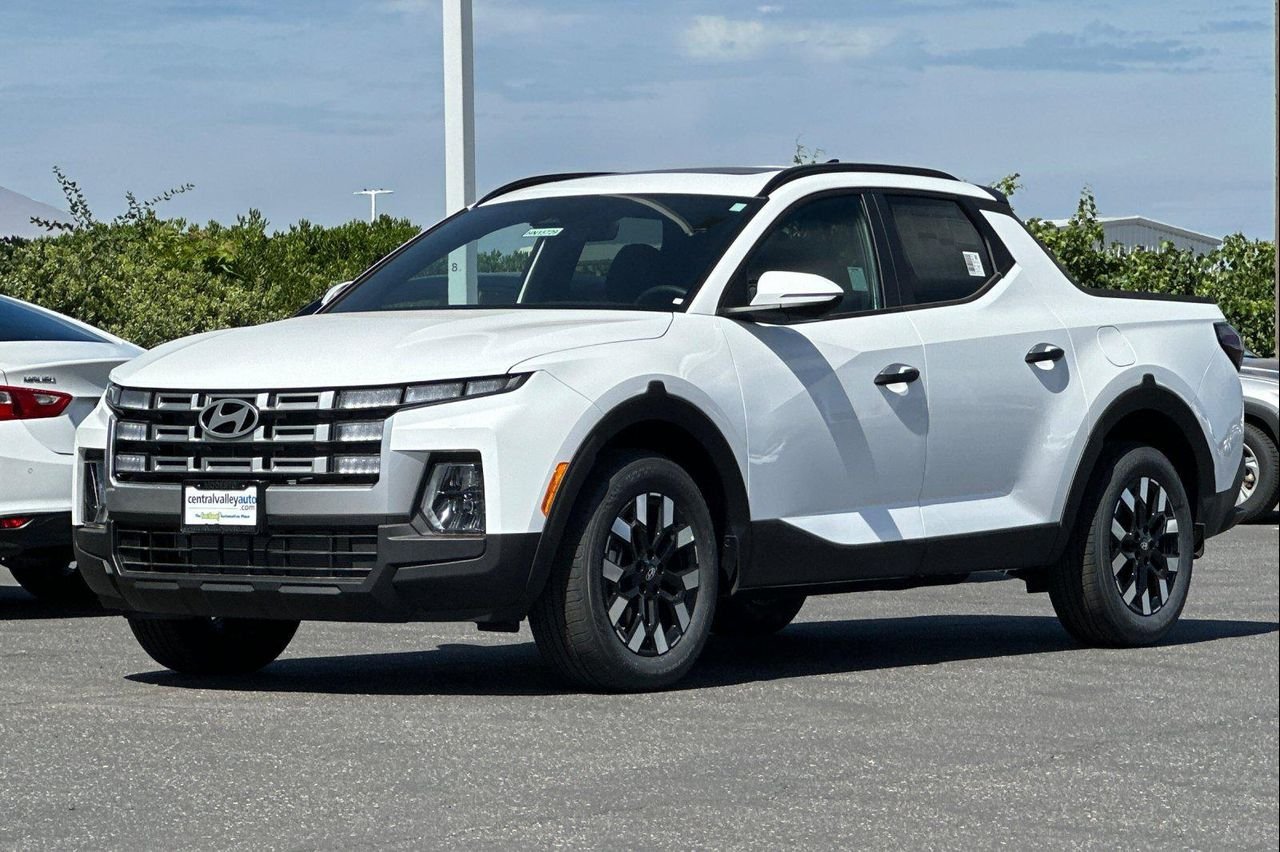 New 2026 Atlas White Hyundai SEL Activity FWD image 8
