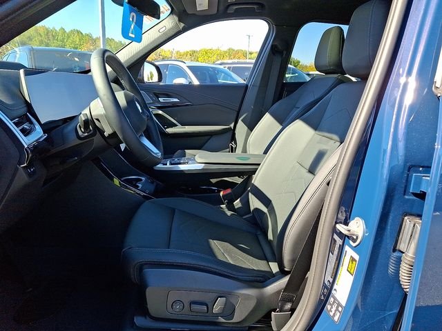 Certified Used 2026 Night Dusk Blue Metallic BMW xDrive28i image 10