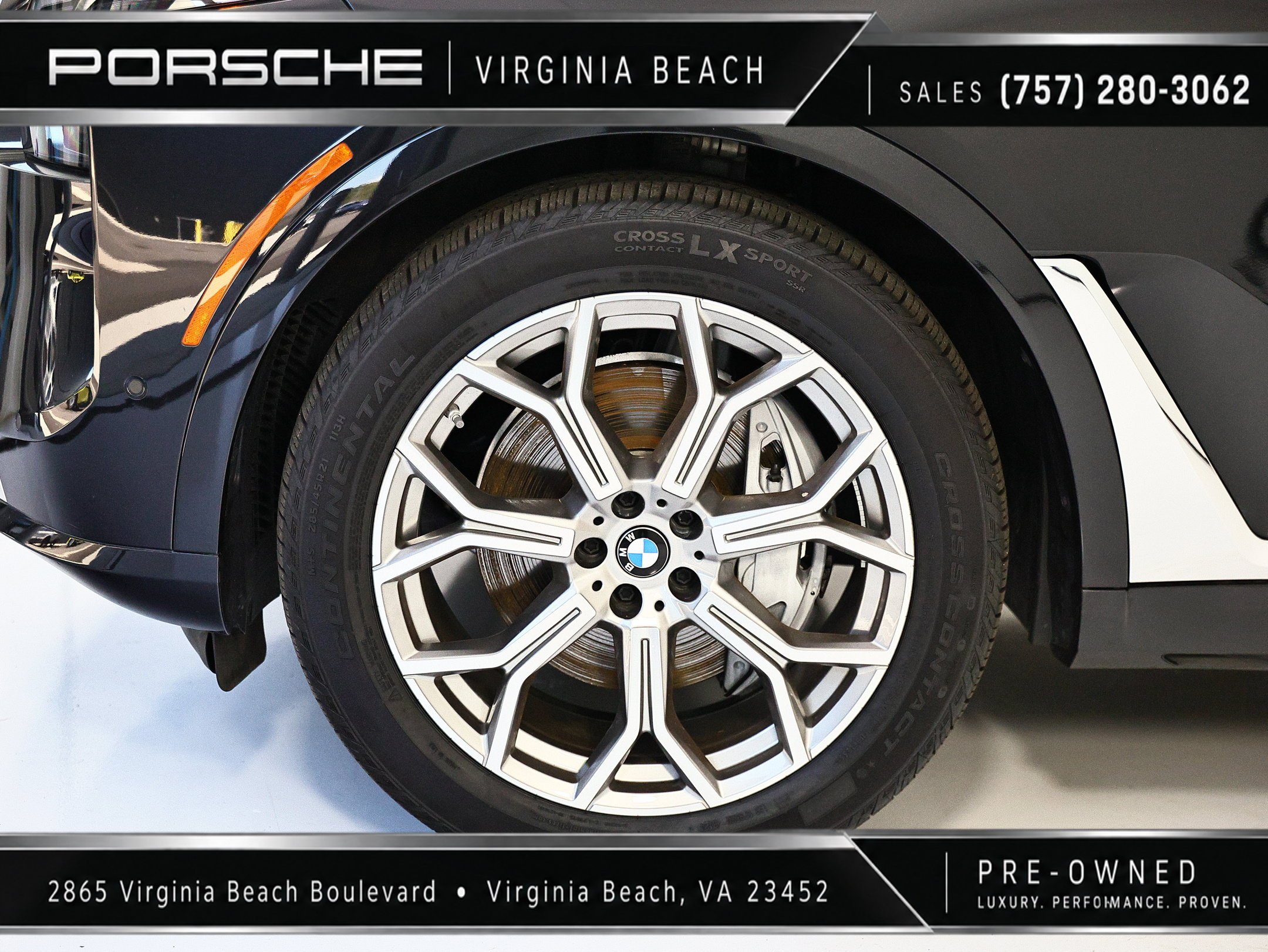 Used 2025 Black BMW xDrive40i image 13