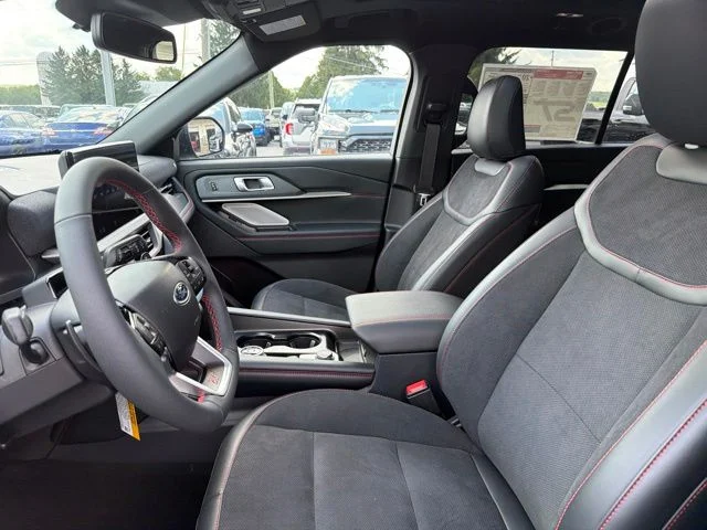 New 2026 Agate Black Metallic Ford ST image 18