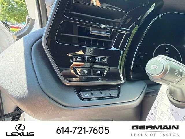 New 2026 Wind Chill Pearl Lexus TX 500h F SPORT PERFORMANCE PREMIUM AWD image 24