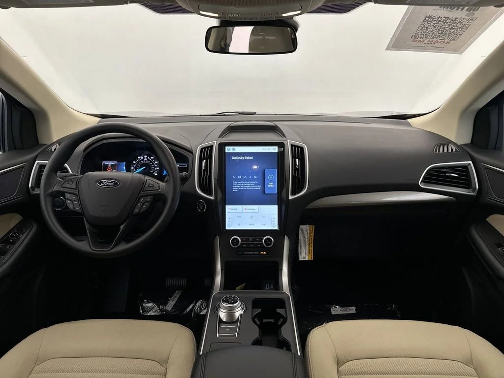 New 2024 Gray Ford SE image 5