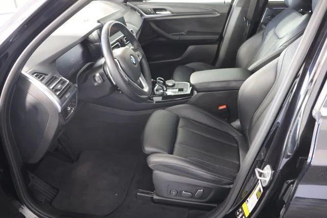 Used 2024 Black BMW xDrive30i image 20