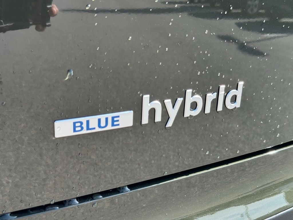 Used 2026 Green Hyundai Blue SEL Premium image 15
