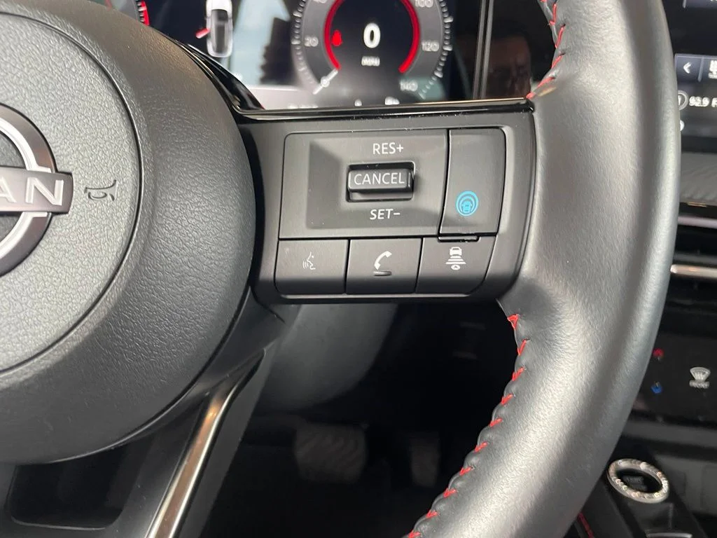 Used 2025 Brown Nissan SR image 15