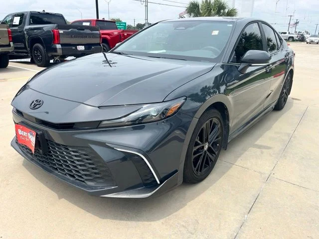 Used 2026 Gray Toyota SE image 5