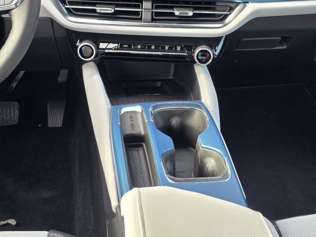 2026 Chevrolet Equinox EV 2LT - Photo 12