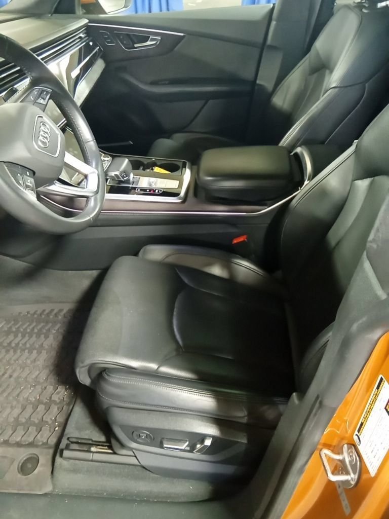 Used 2019  Audi 3.0T Prestige image 8