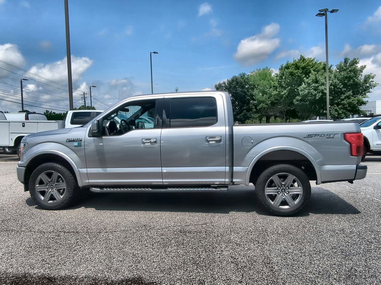 Used 2020 Silver Ford XL image 5