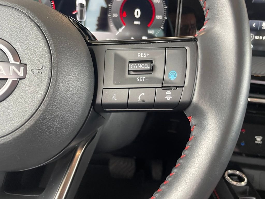 Used 2025 Brown Nissan SR image 15