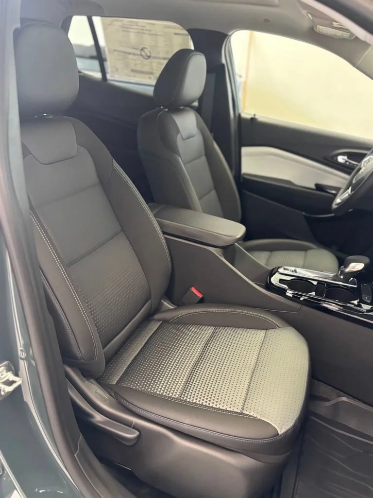 2026 Chevrolet Trax LT - Photo 22