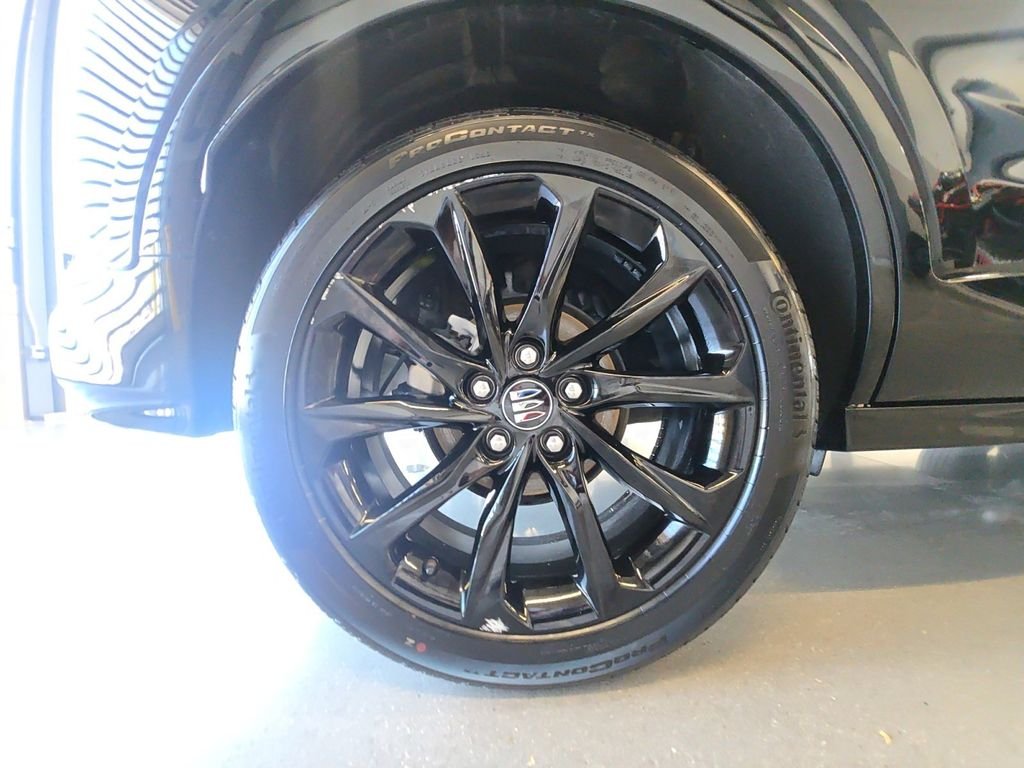 Used 2024 Black Buick Sport Touring image 27
