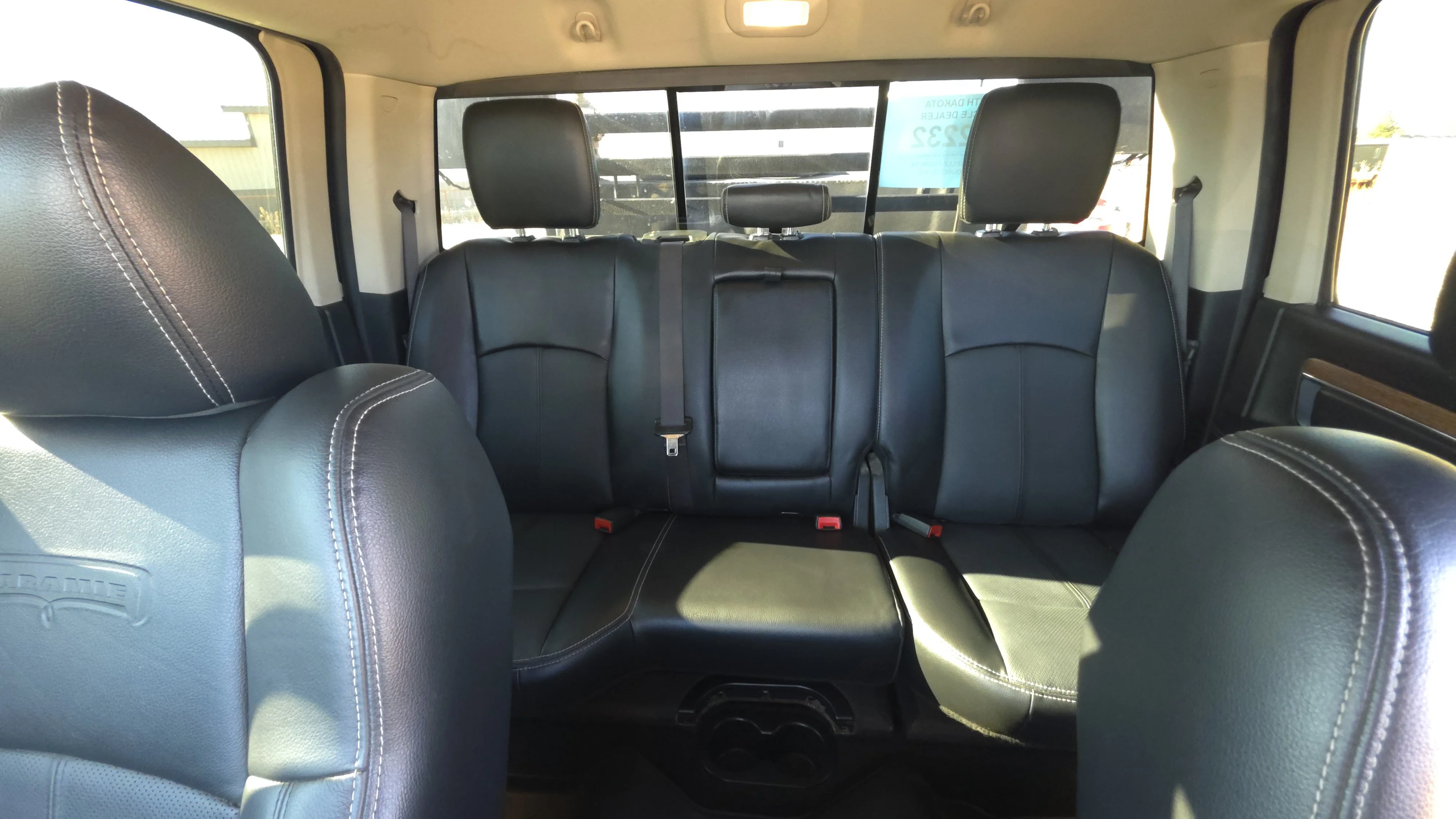 Used 2018 Granite Crystal Metallic Clearcoat Ram Laramie image 18