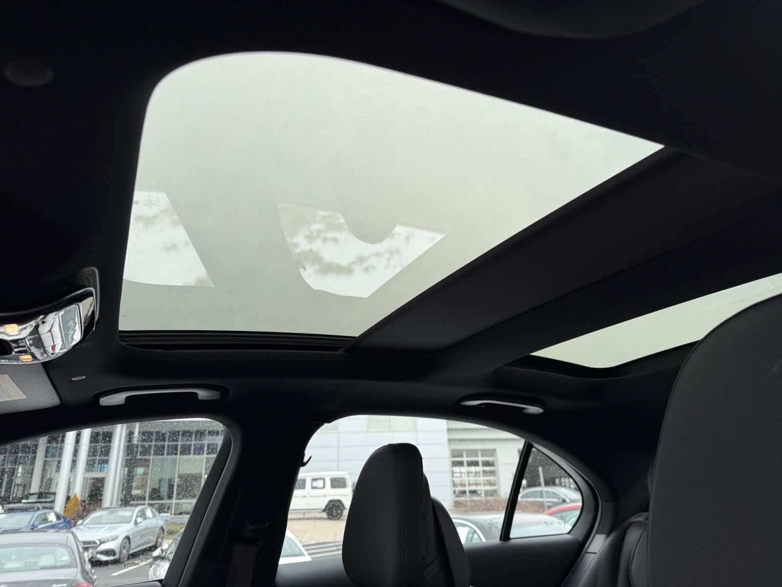 2025 Mercedes-Benz C-Class Sedan C 300 - Photo 26