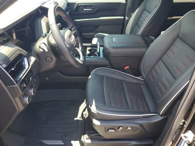 Used 2025 Onyx Black GMC AT4 Ultimate image 5