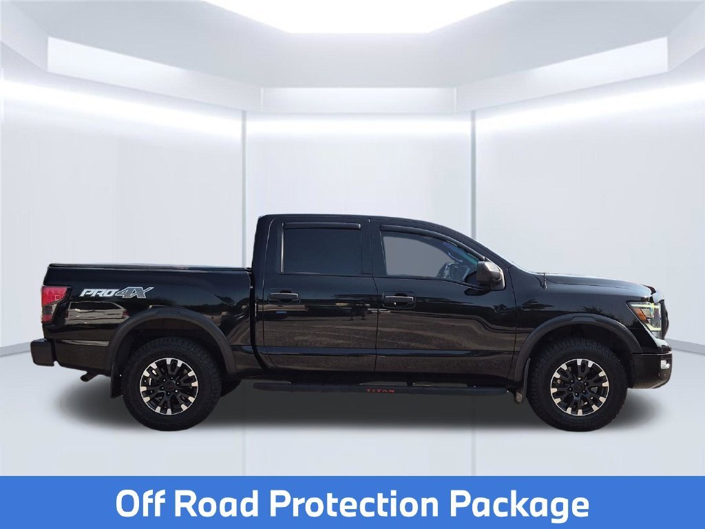 Used 2021 Black Nissan PRO-4X image 9