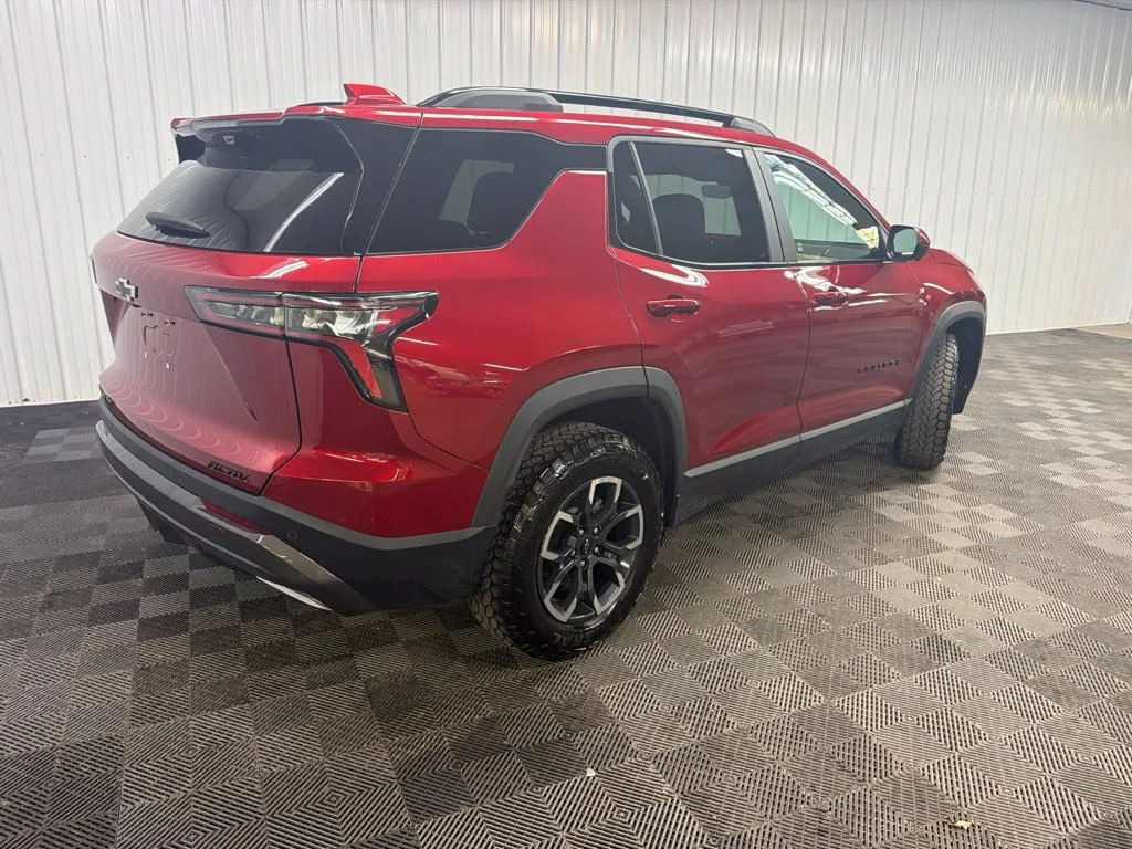 Used 2025 Red Chevrolet ACTIV image 10