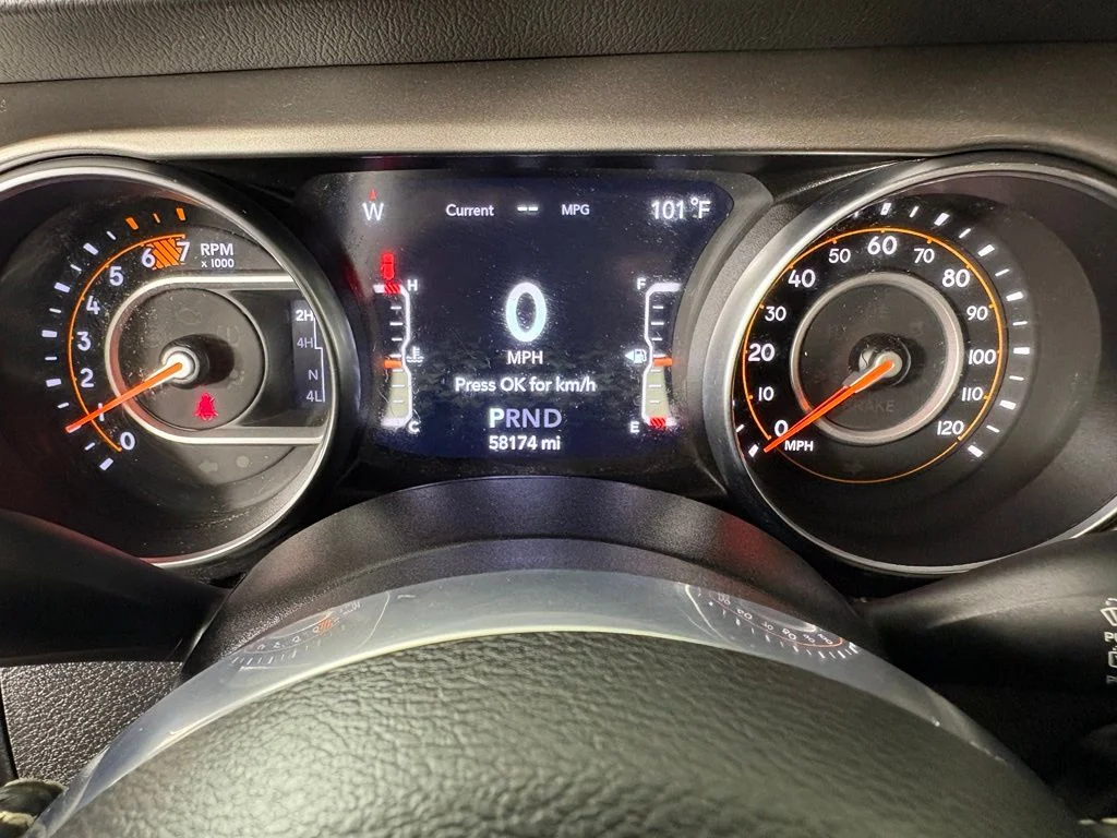 Used 2020 Gray Jeep Unlimited Sahara image 26