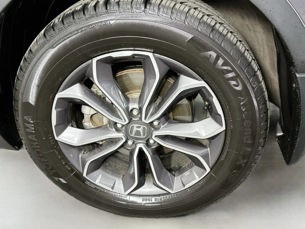 Used 2020  Honda EX-L image 32