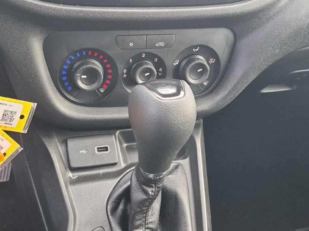 2021 RAM Promaster City Tradesman - Photo 16