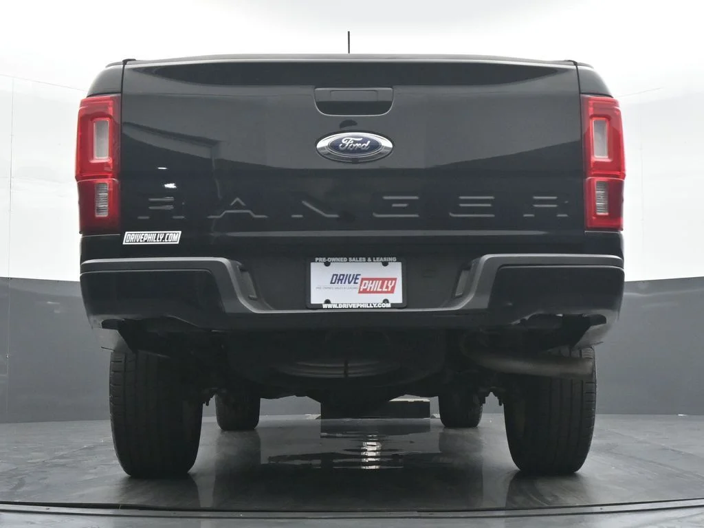 Used 2023 Black Ford XLT image 31