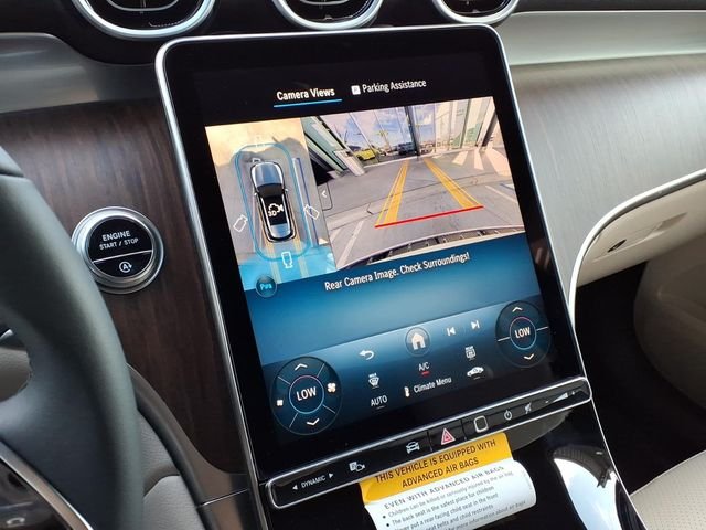 New 2027 White Mercedes-Benz GLC 300 image 6