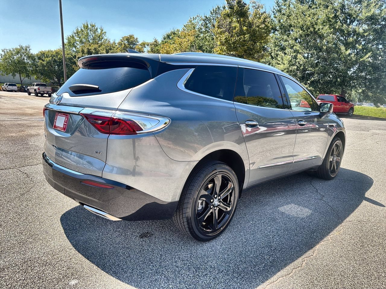 Used 2023 Includes Pitch Dark Night lower exterior accent color.) Buick Essence image 8